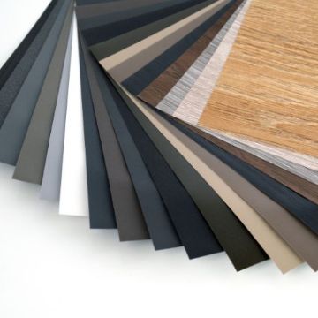 окно цветное рехау коричневое